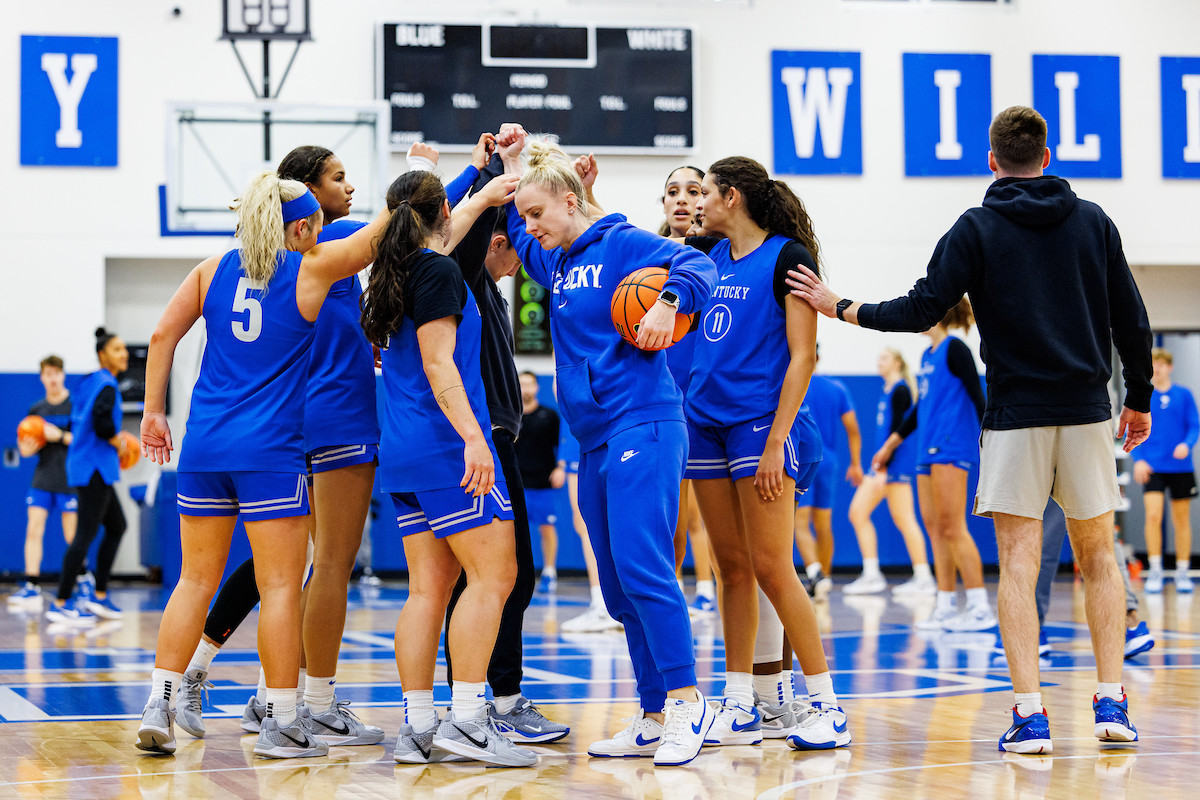 Kentucky WBB Ranked 22nd In AP Preseason Poll