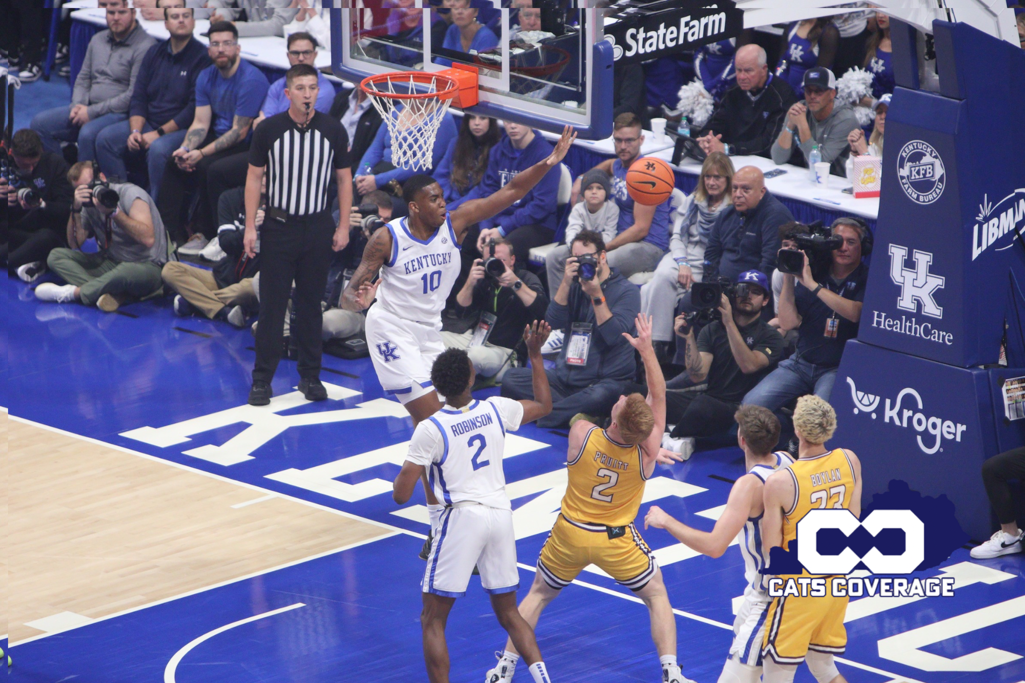 Kentucky Dominates Lipscomb In The Fourth Game Of The Season