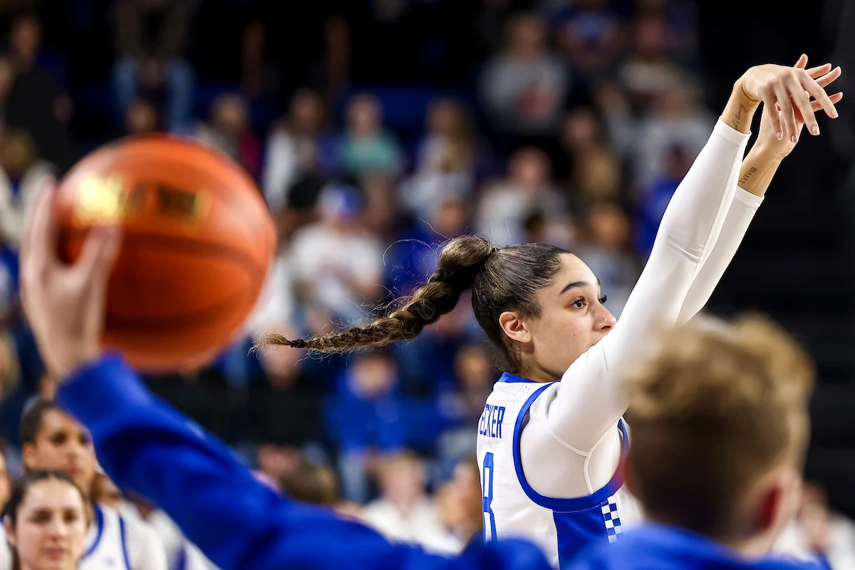 Tanah Becker Enters Transfer Portal