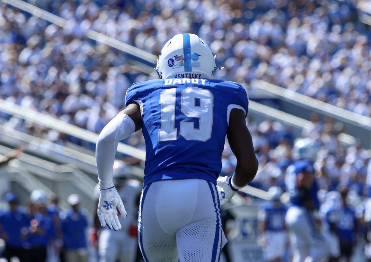 Will Stein Praises Kenny Darby’s Work Ethic During Practices
