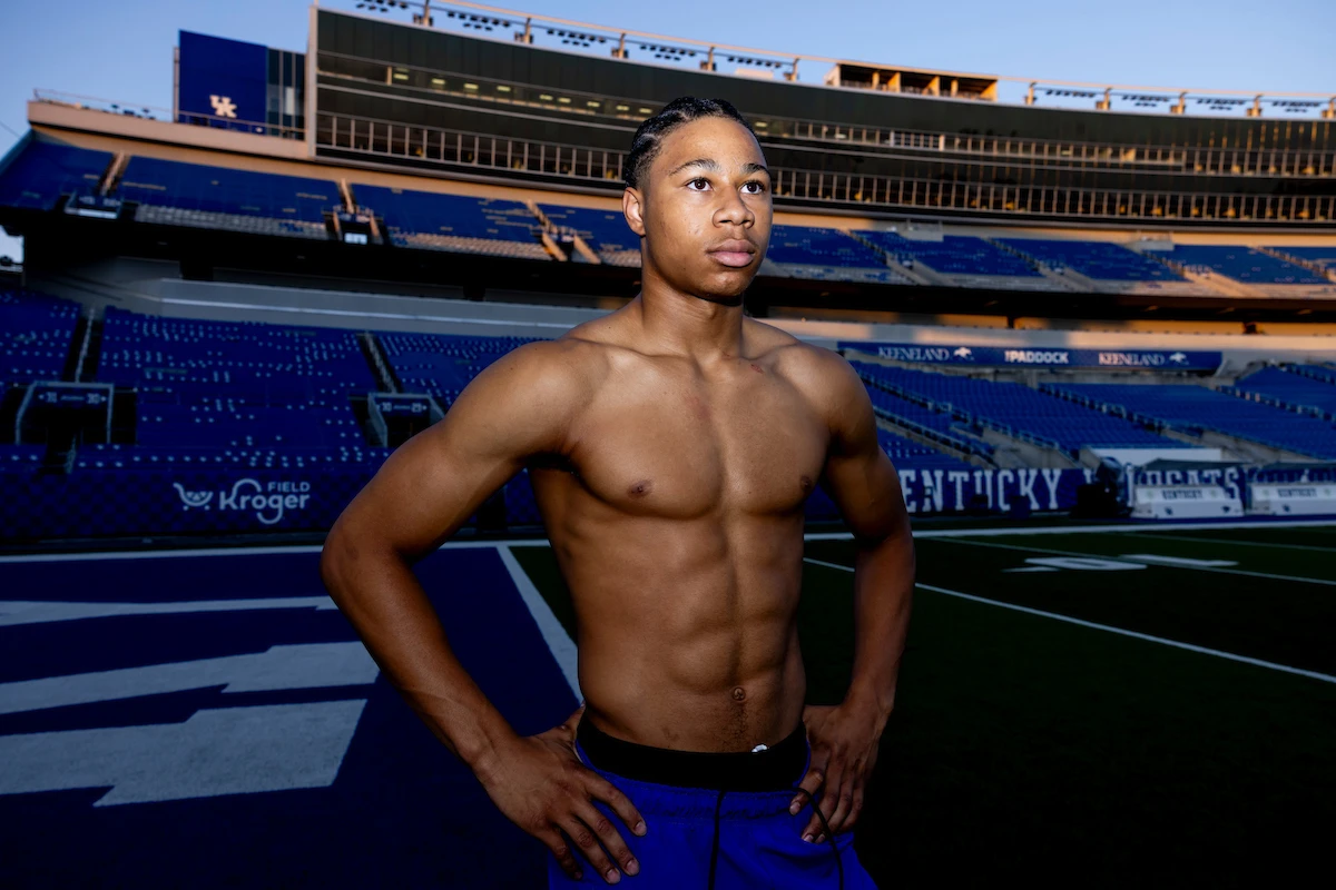 Mason Williams Could See Big Role as Kentucky PG Depth Faces Early Test